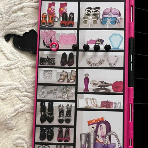 Barbie Closet/Wardrobe Doll Storage 2011/NWT Barbie Hot/Cold Insulated Tumbler - Picture 5 of 14